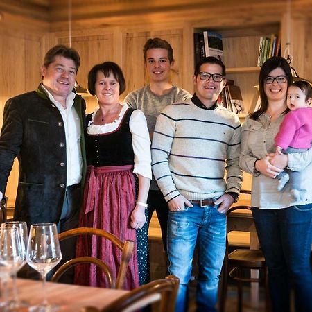 Hotel Weingut Klosterhof Caldaro Dış mekan fotoğraf