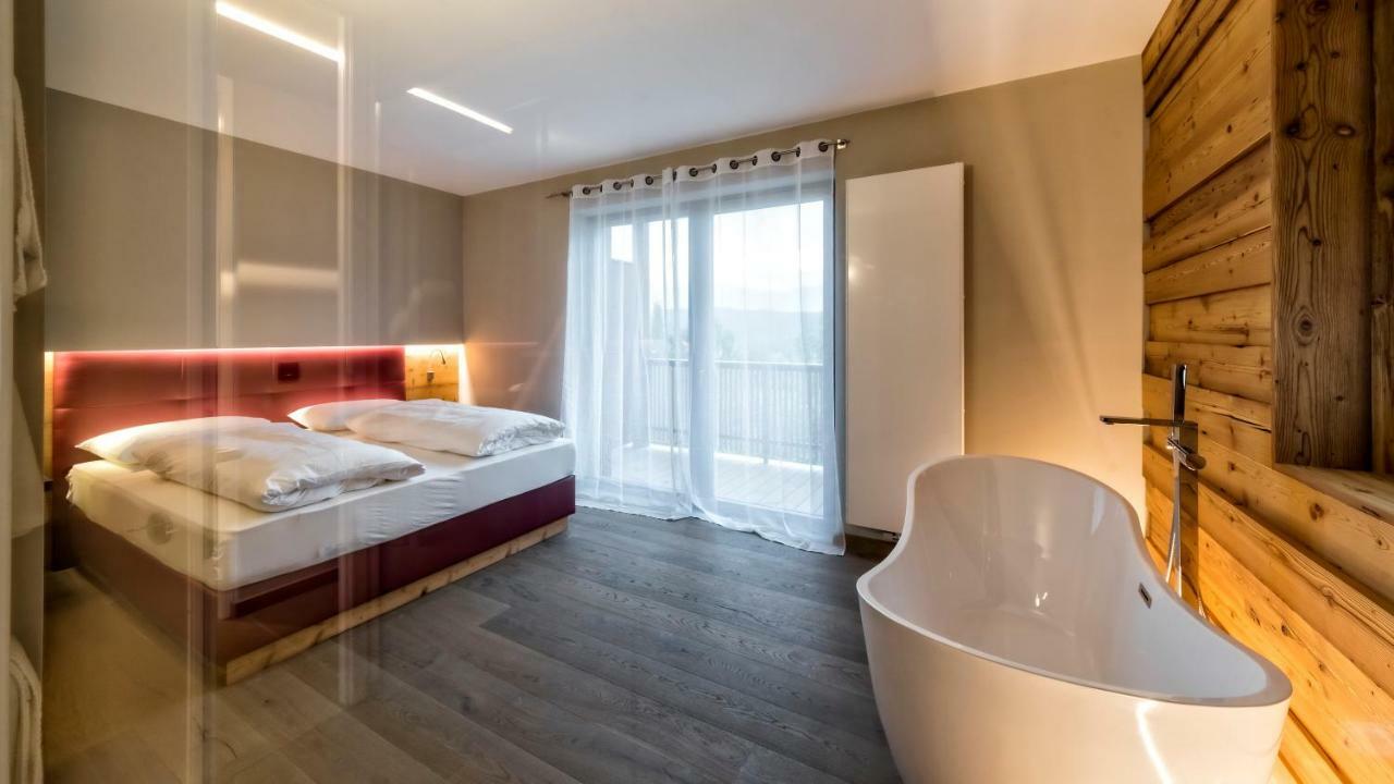 Hotel Weingut Klosterhof Caldaro Dış mekan fotoğraf